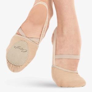 Capezio Piroutte dance shoes
